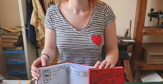 photo  marina est installée devant le château mais devrait déménager.  &copy;  maine libre 