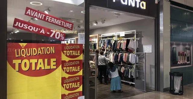 photo  le magasin pantashop de la galerie marchande auchan au nord du mans liquide son stock avant sa fermeture le 29 juillet.  &copy;  le maine libre 