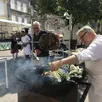 photo  franck quinton, chef étoilé du manoir du lys à bagnoles-de-l’orne, a préparé avec les chefs michel bruneau et ludovic ernoux, une épaule de porc de bayeux au brasero lors de la deuxième édition de la fête du printemps à la ferté-macé, ce samedi 3 juin 2023. 