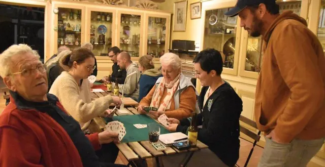 photo  des soirées qui rassemblent les générations autour des jeux au musée de la musique mécanique de la commune.   &copy;  le maine libre 