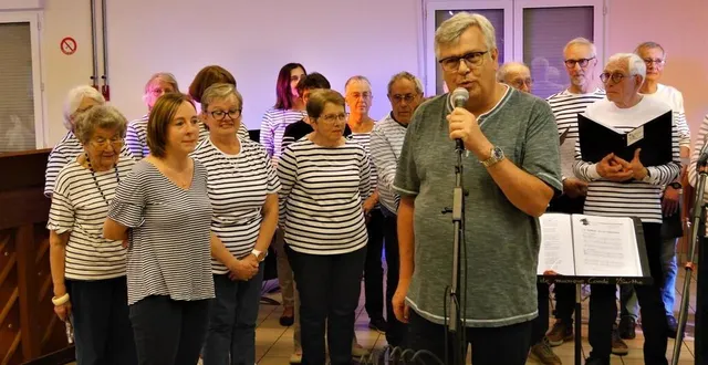 photo  le président de l’école de musique, alain bourgoise, entouré des professeurs, souhaite relancer l’école.  &copy;  ouest-france 