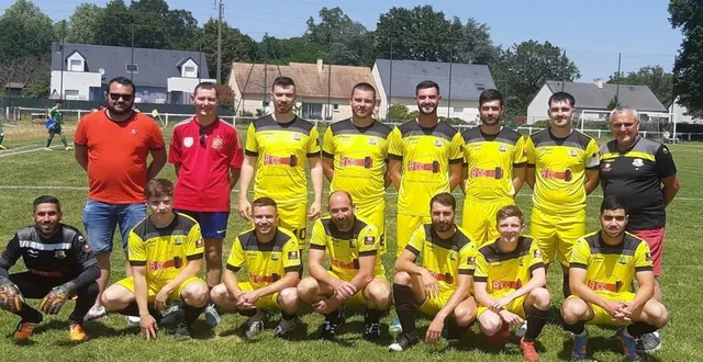 photo  l’équipe b de saint-pavace dimanche dernier.  &copy;  le maine libre 