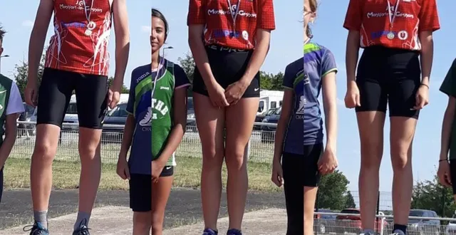 photo  emerik, maelia et camille sont montés sur la plus haute marche du podium.  &copy;  le maine libre 