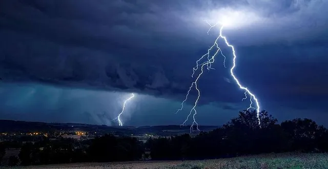 photo  des orages avec de fortes précipitations devraient toucher la normandie en milieu d’après-midi, ce samedi 10 juin 2023 (photo d’illustration).  &copy;  archives ouest-france/jean-michel niester 
