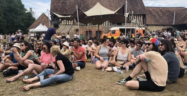 photo  en attendant les concerts du samedi soir, des quiz étaient organisés sur le site du festival.  &copy;  ouest-france 