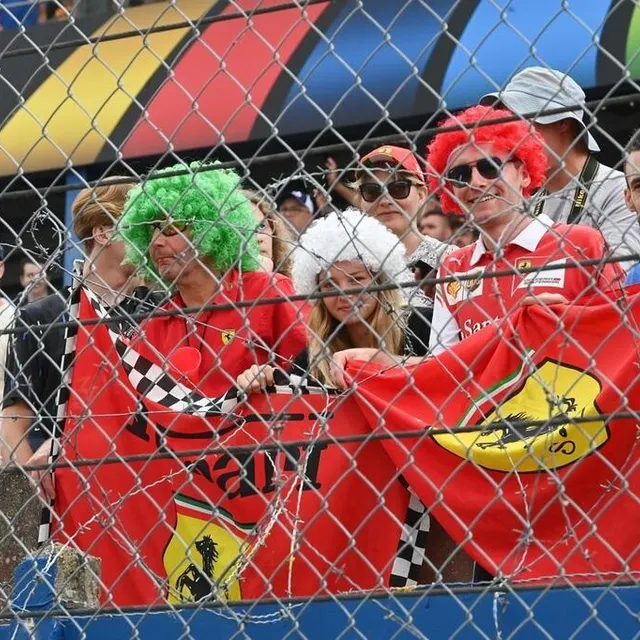 photo les fans de ferrari aux premières loges pour le retour de l’écurie en hypercar.  ©  franck dubray / ouest france