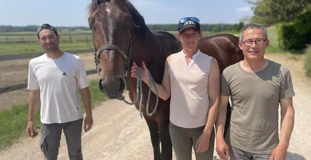 photo  erno szirmay (à droite) avec ses salariés jérémy maillard et jennifer boulaire.  &copy;  ouest-france 