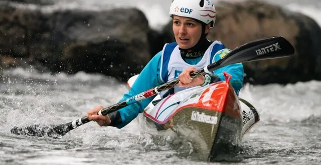 photo  lise vinet a ajouté deux nouvelles médailles à son palmarès.  &copy;  photo : ffck 