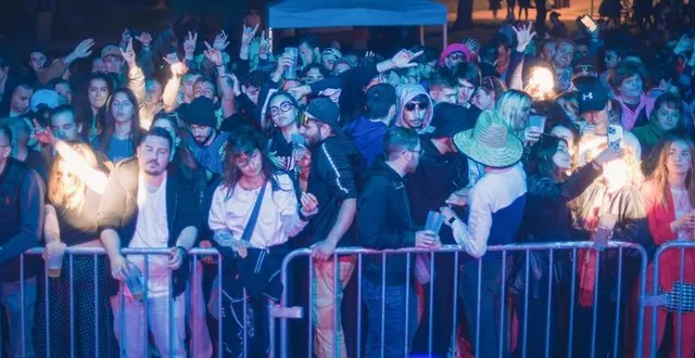 photo  le blue sunday brasse un large public. crédit photo : faute au flou.  &copy;  ouest-france 