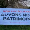 photo  la pancarte de 6 m par 1,50 m a été « sauvagement arrachée et volée » dans la nuit du 4 au 5 juin sur un terrain privé. 
