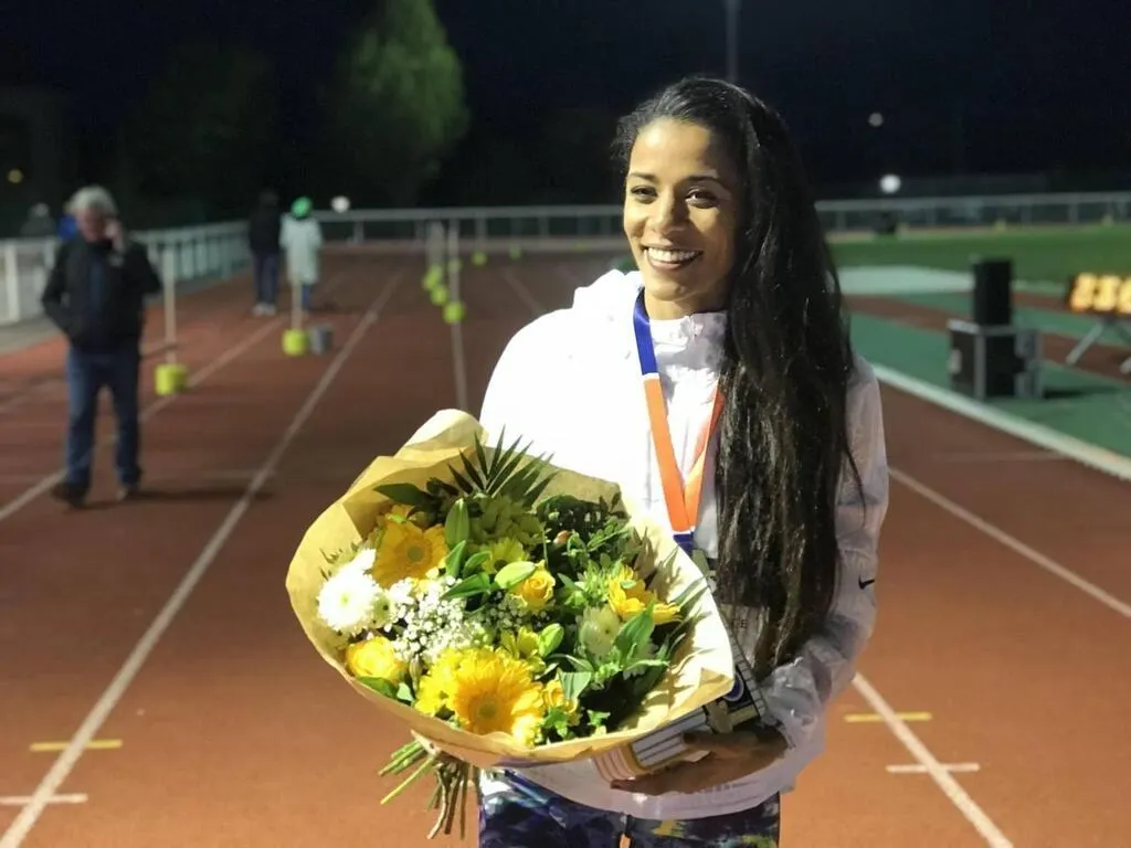 Running. Corrida de Langueux Le retour de blessure gagnant de Fadouwa