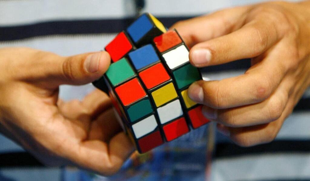 Puzzle cube casse tete - Travailler ses méninges et sa patience – L'Enfant  Malin