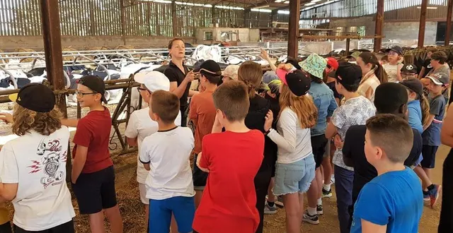 photo  les collégiens captivés par les explications d’estelle lory.   &copy;  le maine libre 