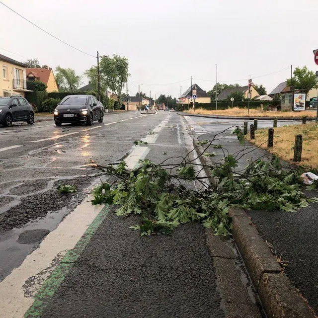 photo les rues du mans après l’orage…  ©  photo le maine libre