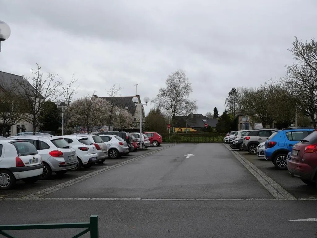 Un futur cinéma place Wendover à Liffré ? . Cinéma