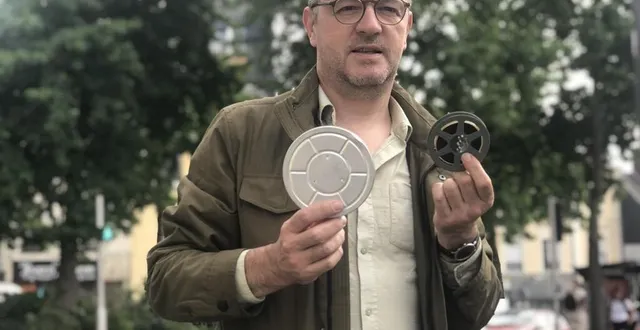 photo  le mans, mardi 13 juin 2023. dominique forget prévoit de sortir un film documentaire sur la sarthe durant la seconde guerre mondiale. il est à la recherche de documents d’époque.  &copy;  le maine libre 