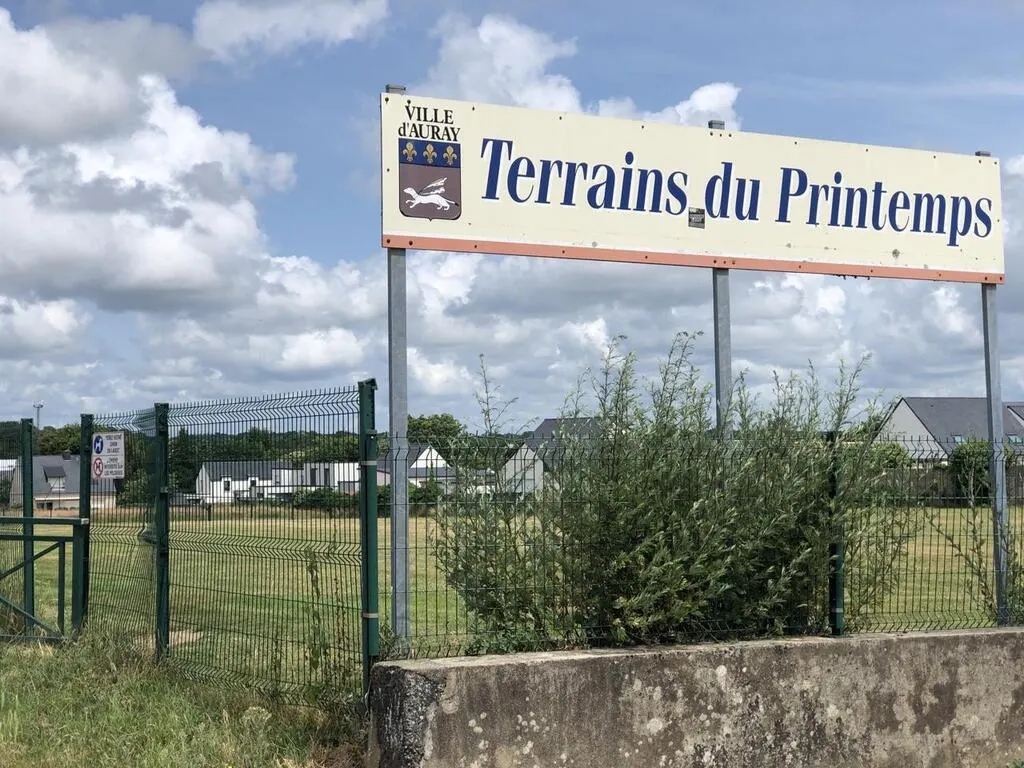 Auray. Le parking SaintJoseph réaménagé, une aire de stationnement
