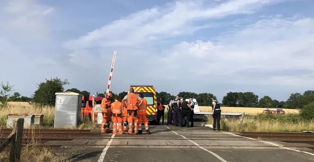 photo  l’accident s’est produit peu après 17 heures ce mercredi 21 juin 2023 à hauteur d’un passage à niveau.  &copy;  archives le maine libre 