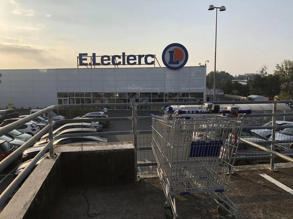 MontaiguVendée. L’extension de l’hypermarché Leclerc sur la sellette