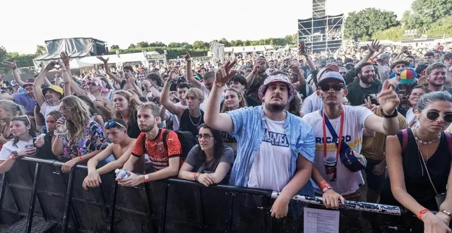 photo  le public d’art sonic pendant le concert de madam lors de la précédente édition, en juillet 2022.  &copy;  archives martin roche / ouest-france 
