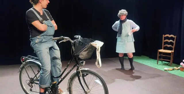 photo  le conseil départemental de l’orne a fait appel à la compagnie bleu 202 pour présenter un spectacle sur la sécurité des seniors au volant.  &copy;  compagnie bleu 202 