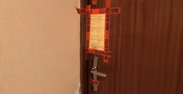 photo  une mère de famille de deux enfants a été découverte morte dans son appartement du centre-ville d’angers, jeudi 22 juin 2023. les enquêteurs de la police judiciaire ont posé des scellés sur la porte d’entrée.  &copy;  ouest-france 