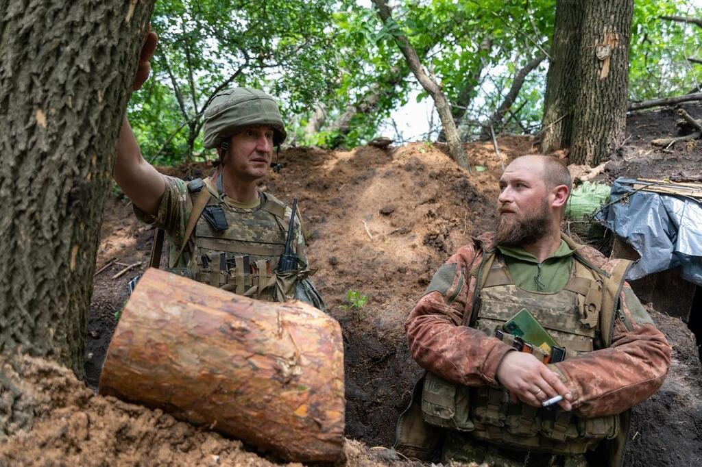 Reportage À Bakhmout La Guerre En Ukraine Se Poursuit Avec Ou Sans