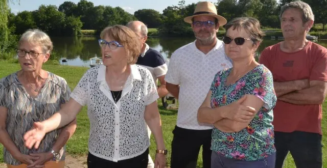 photo  maire de pincé, nicole foucault a fait un point sur les travaux avant de partager un moment convivial avec les pincéens.  &copy;  le maine libre 