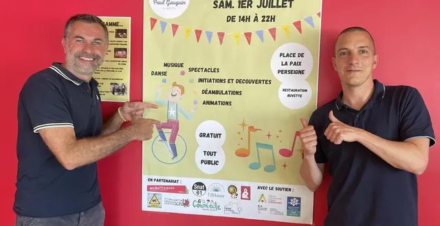 photo  grégory houillot, référent vie de quartier, vie associative et actions culturelles, et alexandre denos, responsable du centre de loisirs, au centre socioculturel paul-gauguin d’alençon, entourent l’affiche du premier festival de rue organisé dans le quartier.  &copy;  ouest-france 