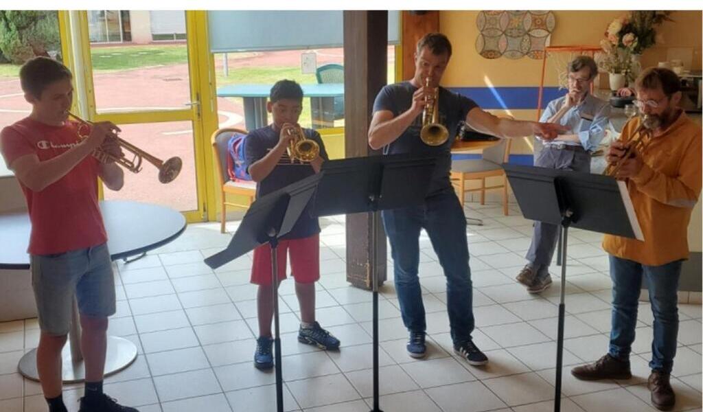 Sap-en-Auge. La fête de la Musique à l’Ehpad du Grand-Jardin - Alençon