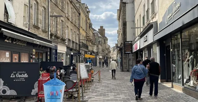 photo  afin d’éviter que d’autres commerces ne baissent le rideau, le maire promet des mesures et des moyens pour faire revenir les clients dans le centre-ville d’alençon.  &copy;  ouest-france 