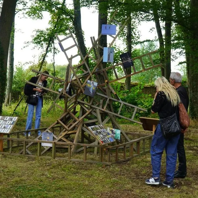 photo saison photo à l’abbaye de l’épau : le travail des collégiens en ateliers avec des photographes locaux.  ©  sarthe culture