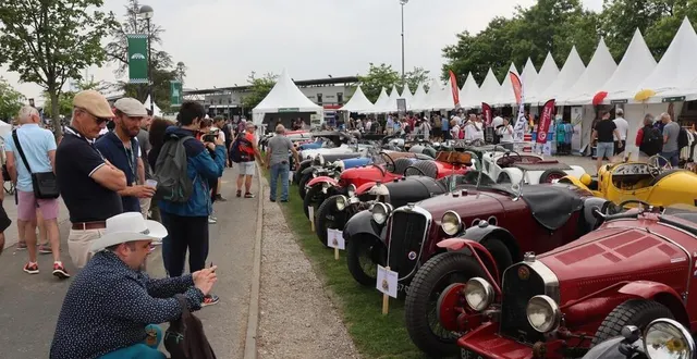photo  ce jeudi 29 juin 2023, premier jour d’ouverture du circuit pour le mans classic, ce n’est pas encore la foule du week-end, mais les amateurs en profitent.  &copy;  ouest-france 
