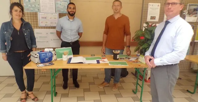 photo  le directeur délégué, pierre-yves laurent (à droite) investi avec son équipe sur cette problématique de développement durable.  &copy;  ouest-france 