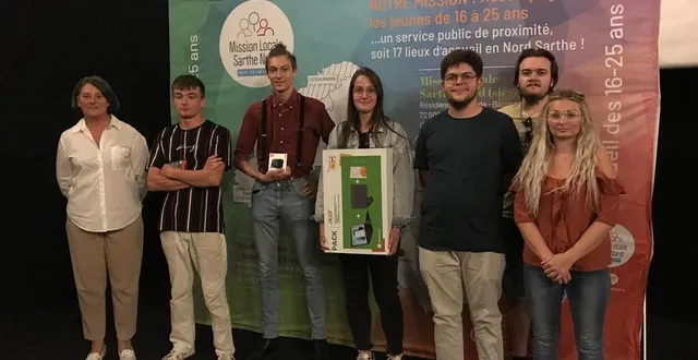photo  fabienne labrette-ménager, présidente, (à gauche) accompagnée de camille ( au centre), à sa gauche, de maxence et coralie. mamers.  &copy;  ouest-france 