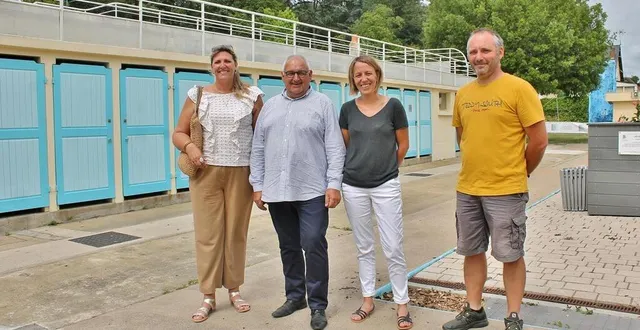 photo  de gauche à droite : esther lebouleux, adjointe au maire en charge du lien social, jean-pierre-ferrand, adjoint au bâti, marie chapelière, cheffe du service animation jeunesse, et christophe tarin, animateur référent de l’espace henri-royer.  &copy;  ouest-france 