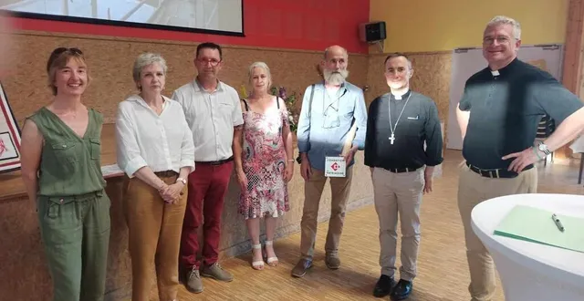 photo  les personnalités réunies lors de l’inauguration des travaux, fin juin 2023.  &copy;  le maine libre 