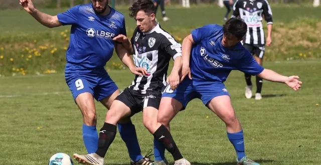 photo  les noir et blanc ont un nouveau coach.  &copy;  ouest-france 