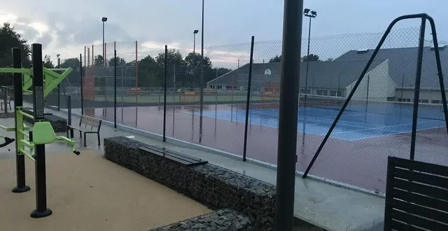 photo  le conseil municipal a voté une hausse de 3,5 % de la facture pour l’aménagement de l’aire intergénérationnelle.  &copy;  ouest-france 