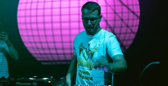 photo  le parisien herr krank live, référence de la musique house, sera au blue dog festival du mans (sarthe), samedi 8 juillet 2023.?  &copy;  warehouse. 