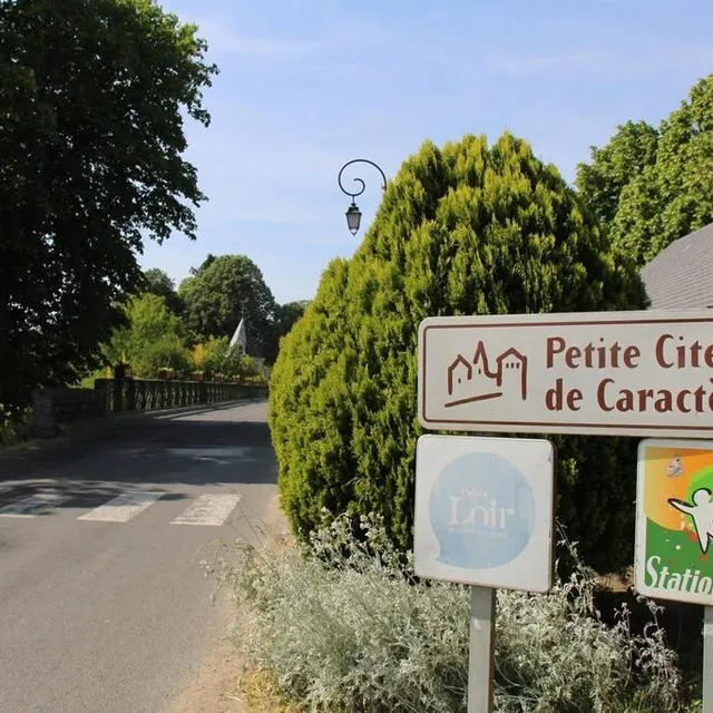 photo une halte s’impose à luché-pringé, petite cité de caractère.  ©  ouest-france