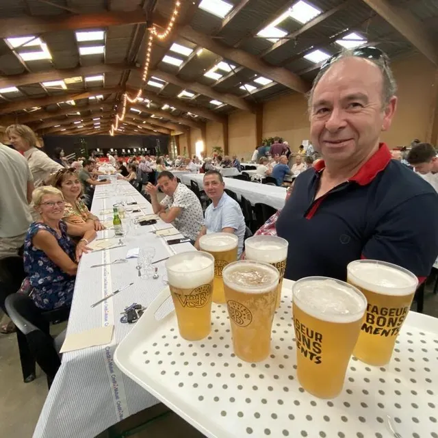photo c’est la deuxième année consécutive que le festival organise une fête de la bière. de quoi démarrer l’édition sous de bons auspices.  ©  ouest-france