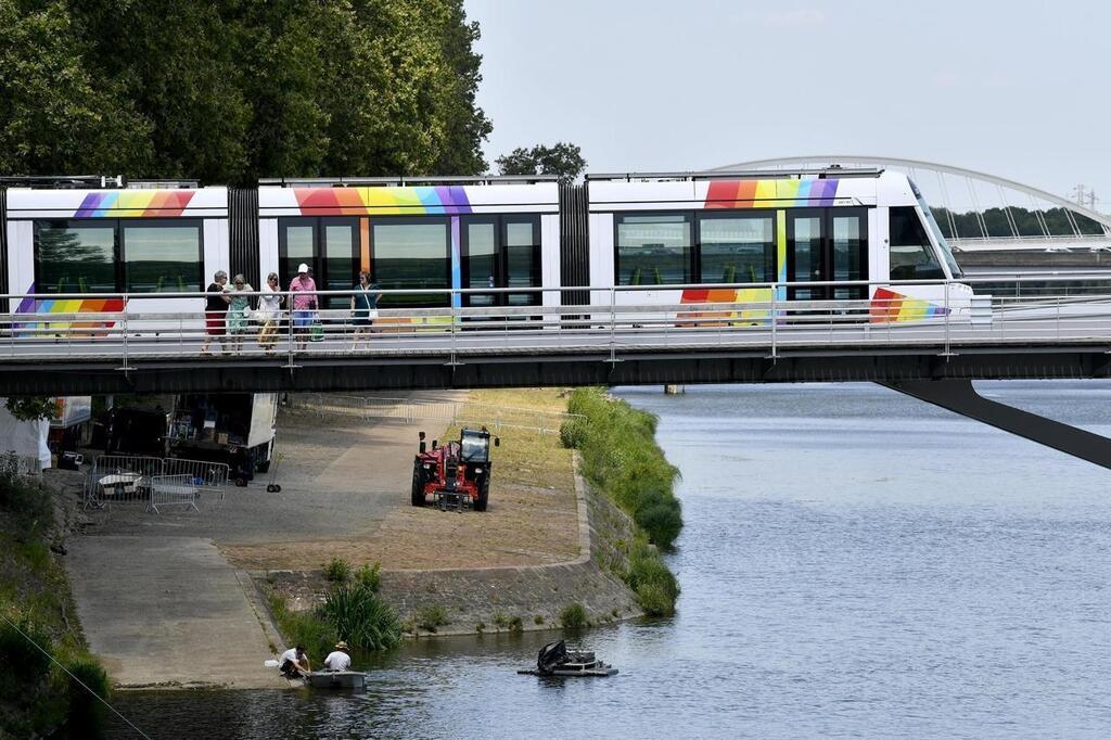 EN IMAGES. Lancement Des Deux Nouvelles Lignes De Tramway à Angers ...