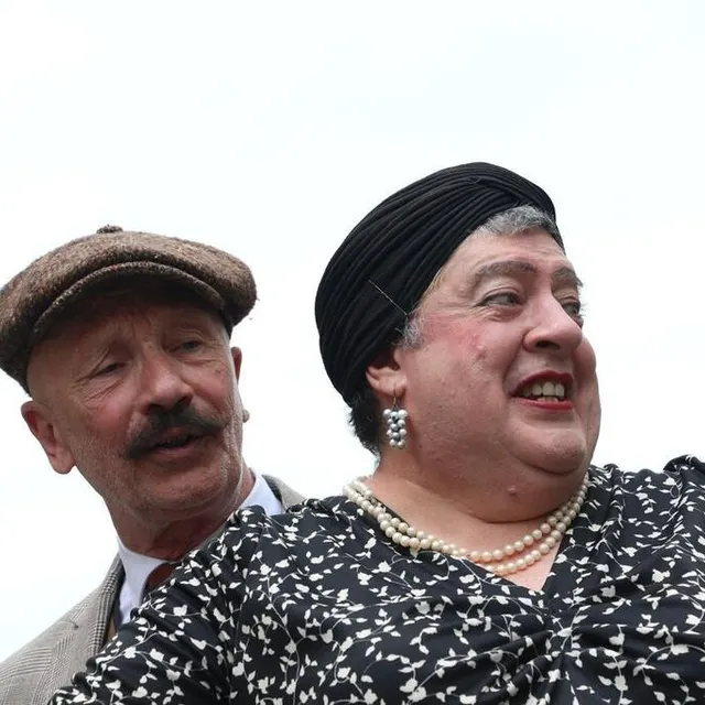 photo madame raymonde et la troupe du tapis franc ont attiré les foules.  ©  ouest-france