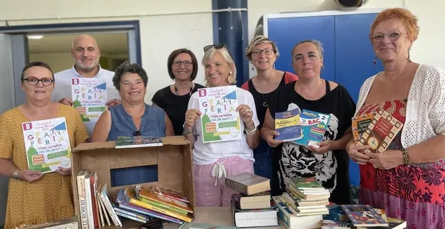 photo  les bénévoles de la maison du citoyen accueillent la deuxième édition de la gratiféria.  &copy;  ouest-france 