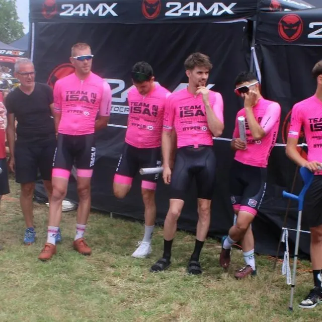 photo les gagnants du team isa 42 sarthe (n° 1043).  ©  ouest-france