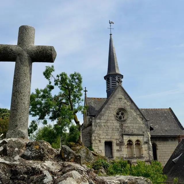 photo béhuard est aussi connu pour être une terre de pèlerinage. des messes sont organisées plusieurs fois par dimanche toute l’année.  ©  thierry huguenin / ouest-france