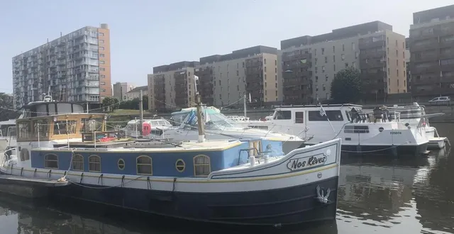 photo  l’actuel port du mans héberge entre dix et douze résidents permanents.  &copy;  ouest-france 