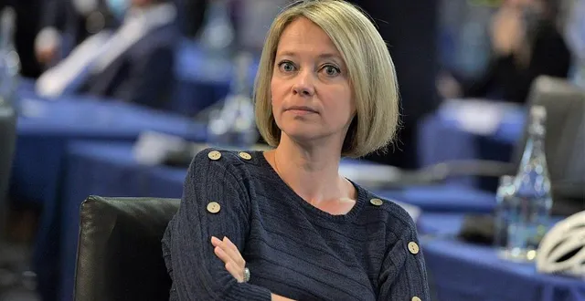 photo  la conseillère régionale et municipale lfi, claire schweitzer ne veut pas « ajouter de division à la division »  &copy;  archive ouest-france 