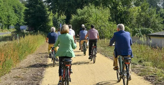 photo  la future voie verte sera longue de 29 km et reliera la suze à l’ancienne gare sncf de la flèche, faisant ainsi la jonction avec celles du lude et de baugé dans le maine-et-loire.  &copy;  archives illustration le maine libre 